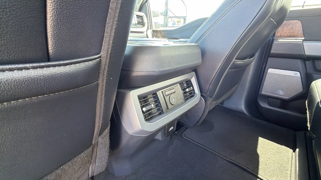 Used 2026 Ford F250 Lariat AWD/4WD image 25