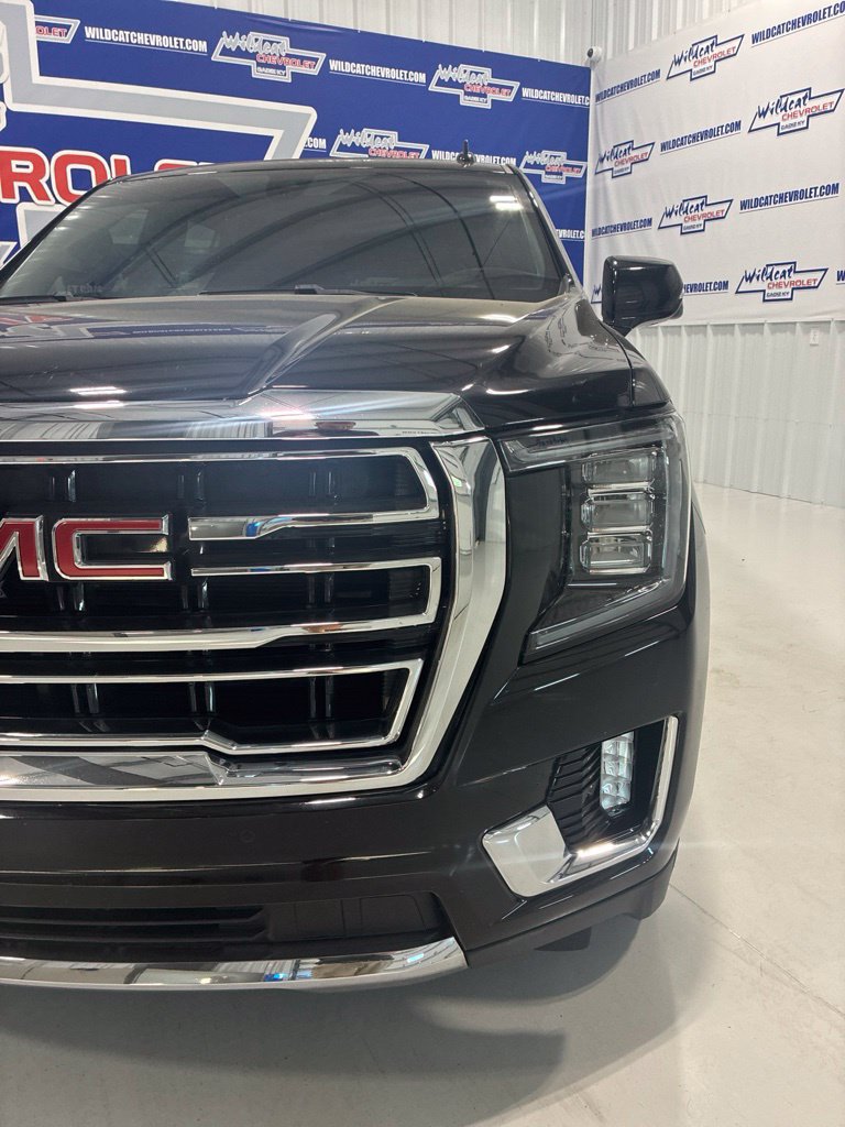Used 2021 GMC Yukon SLT w/ SLT Premium Package AWD/4WD image 10