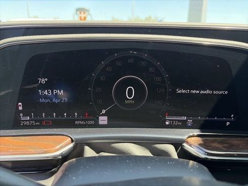 Used 2023 Cadillac Escalade Sport Platinum w/ LPO, ONYX Package AWD/4WD image 9