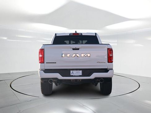 New 2026 RAM 1500 4x4 Crew Cab image 3