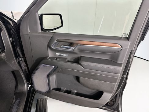 Used 2024 GMC Sierra 1500 Denali w/ Denali Reserve Package image 32