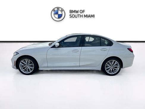 Used 2023 BMW 330i Sedan w/ Premium Package RWD image 4