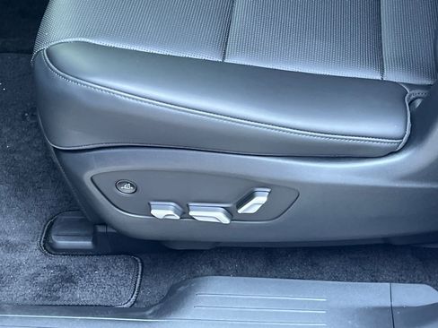 New 2026 Hyundai Ioniq 9 Calligraphy image 15