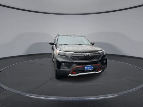 Used 2023 Ford Explorer Timberline image 3