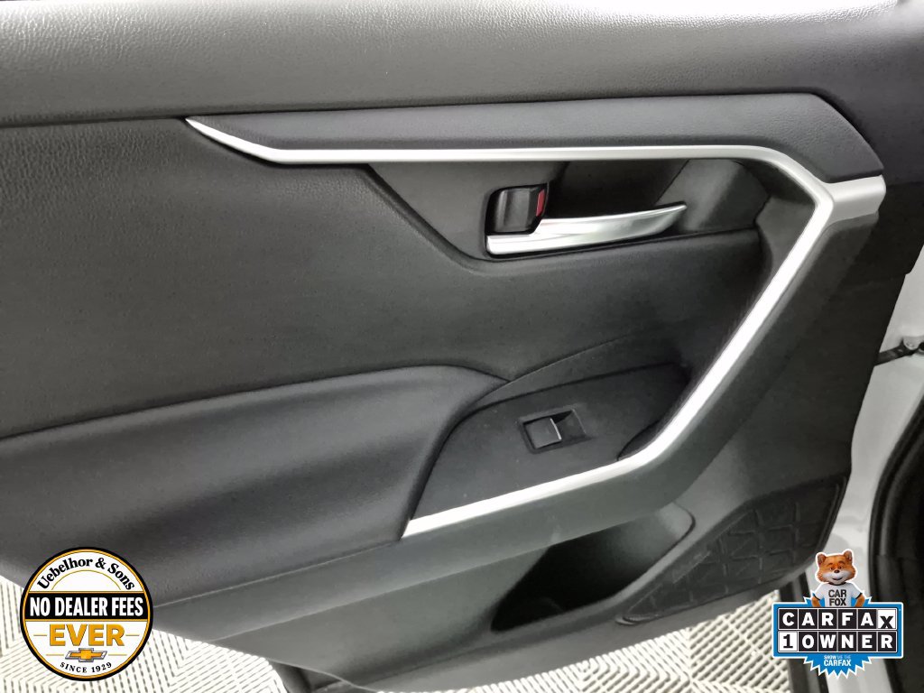 Used 2024 Toyota RAV4 XLE FWD image 25