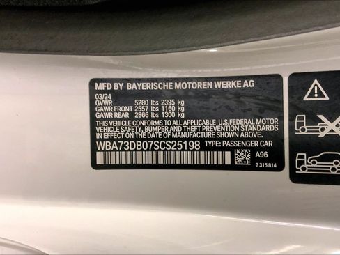 Used 2025 BMW 440i xDrive Convertible w/ Premium Package AWD/4WD image 31