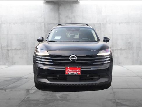 New 2026 Nissan Kicks SV w/ SV Premium Package image 4