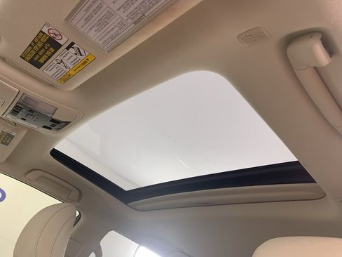 Used 2020 Lexus GX 460 Premium w/ Premium Package image 30