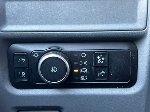 Used 2024 Ford F150 XLT w/ Mobile Office Package image 27