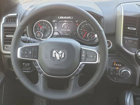 New 2026 RAM 1500 4x4 Crew Cab image 26