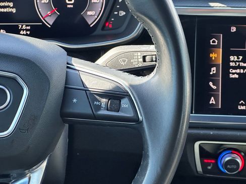 Used 2020 Audi Q3 2.0T Premium Plus w/ Premium Plus Package image 26