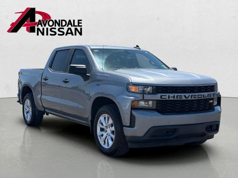 Used 2020 Chevrolet Silverado 1500 Custom w/ Custom Value Package RWD image 8