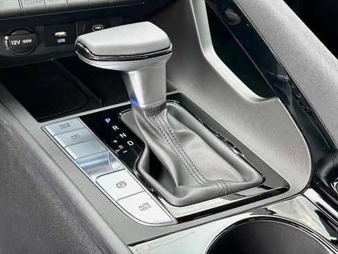 Used 2024 Hyundai Elantra SEL w/ Convenience Package image 19