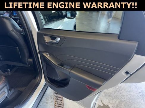 Used 2025 Ford Escape ST-Line w/ Cold Weather Package image 29