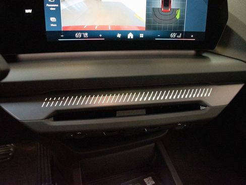 New 2026 BMW 228i xDrive w/ Premium Package AWD/4WD image 17