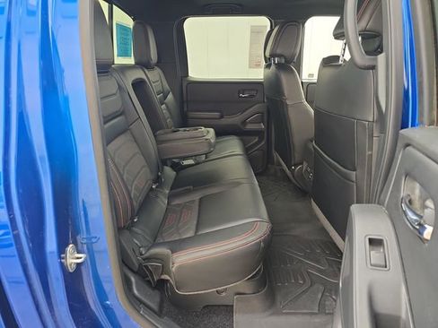 Used 2025 Nissan Frontier PRO-4X w/ Pro Premium Package image 36