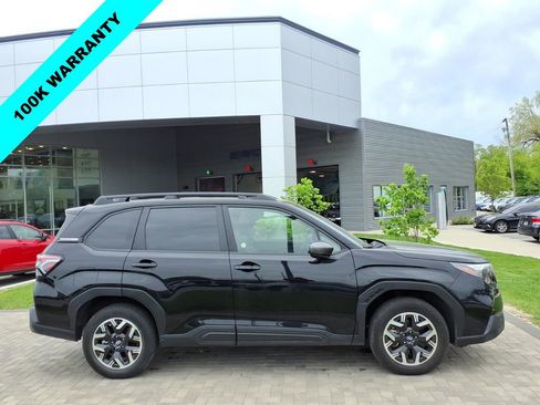 Certified 2025 Subaru Forester Premium AWD/4WD image 9