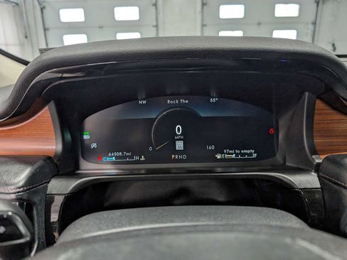 Used 2020 Lincoln Aviator Reserve w/ Equipment Group 201A image 22