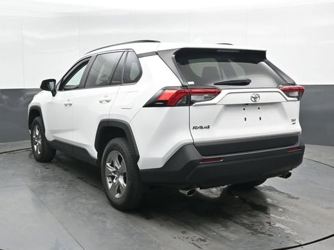 Used 2023 Toyota RAV4 XLE w/ Convenience Package AWD/4WD image 9