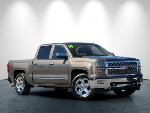 Used 2014 Chevrolet Silverado 1500 LTZ w/ LTZ Plus Package image 2