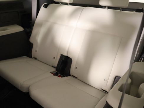 Certified 2026 Hyundai Santa Fe SE FWD image 12