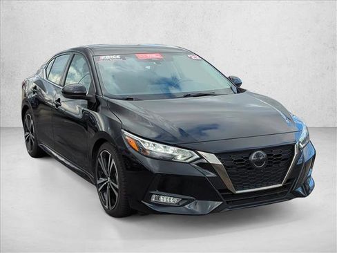 Used 2022 Nissan Sentra SR w/ Electronics Package FWD image 3