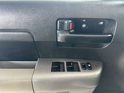 Used 2013 Toyota Tundra 2WD Double Cab Long Bed image 27