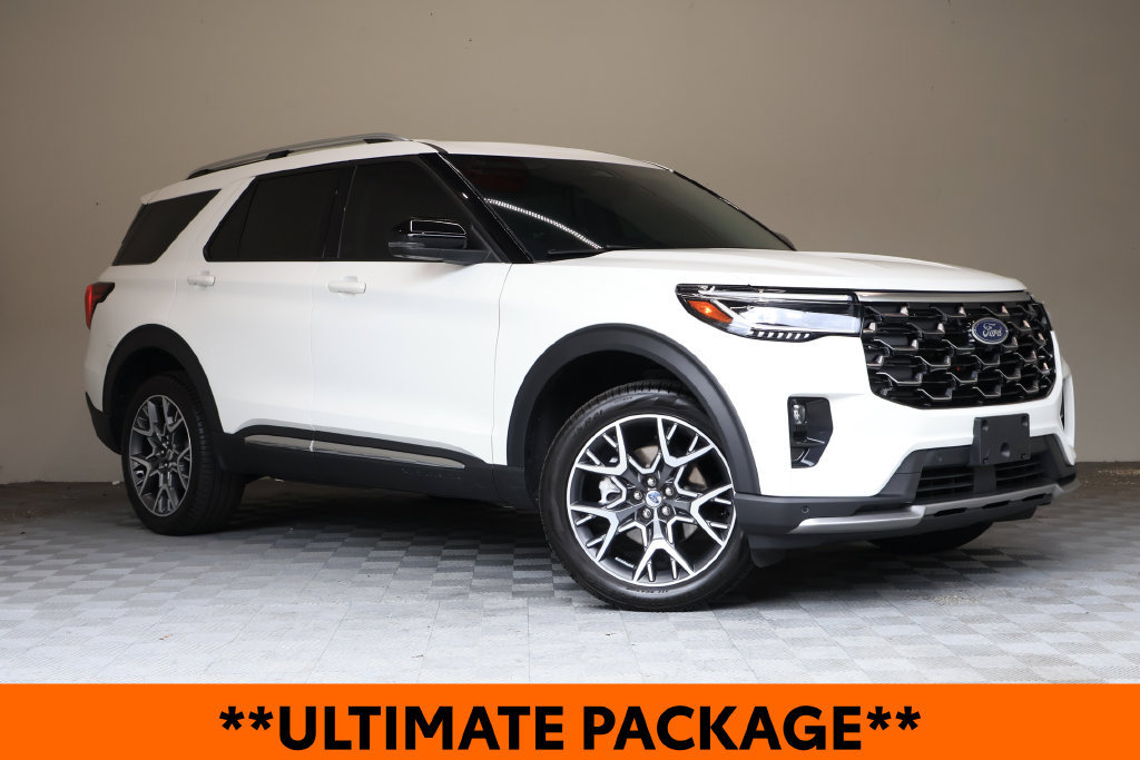 Used 2025 Ford Explorer Platinum w/ Ultimate Package AWD/4WD image 2