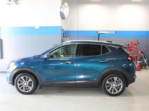 Used 2020 Buick Encore GX Essence w/ Experience Buick Package AWD/4WD image 11