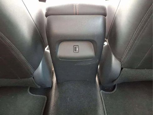 Used 2025 Nissan Sentra SR w/ SR Premium Package FWD image 13