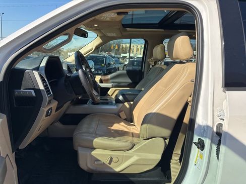 Used 2016 Ford F150 Lariat w/ Equipment Group 502A Luxury image 13