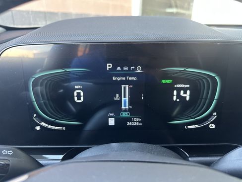 Used 2023 Kia Niro EX Touring image 20