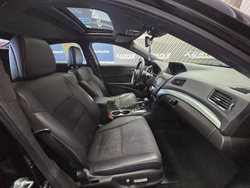 Used 2017 Acura ILX image 27