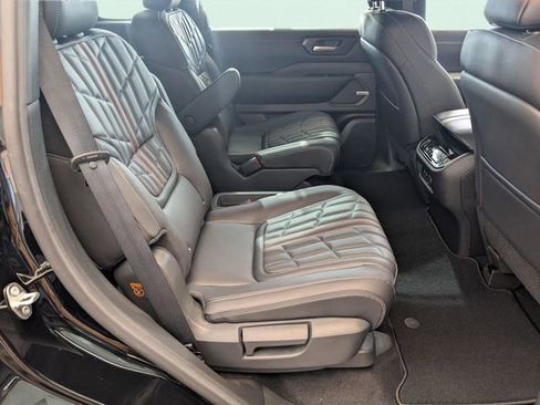 New 2026 Nissan Armada PRO-4X w/ Captain's Chari Seat Package AWD/4WD image 33