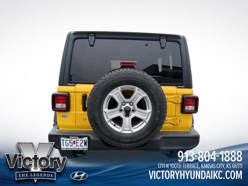 Used 2019 Jeep Wrangler Unlimited Sport S AWD/4WD image 6