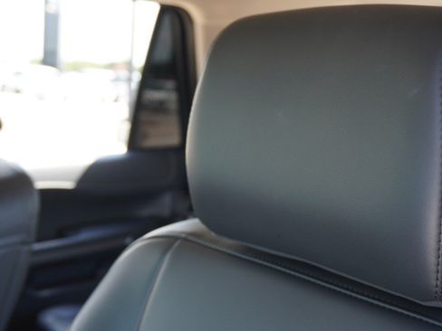 Used 2022 Ford Expedition XLT RWD image 25