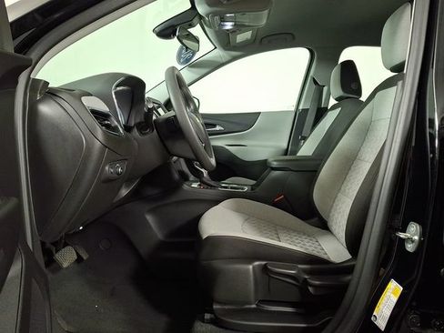 Used 2023 Chevrolet Equinox LS w/ Driver Confidence II Package AWD/4WD image 15