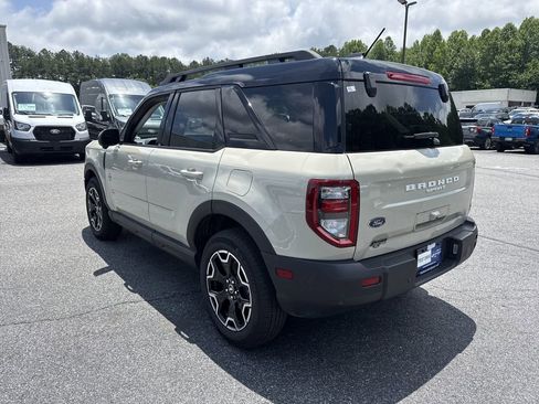 Used 2025 Ford Bronco Sport Outer Banks w/ Outer Banks Tech Package+ AWD/4WD image 5