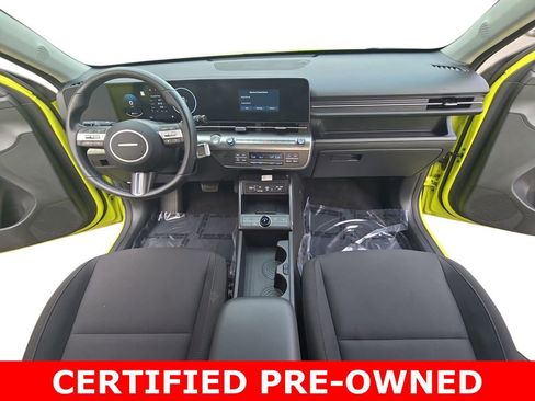 Used 2025 Hyundai Kona SEL image 9