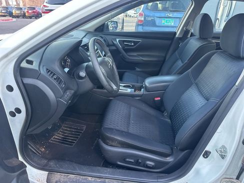 Used 2018 Nissan Altima 2.5 SV image 13