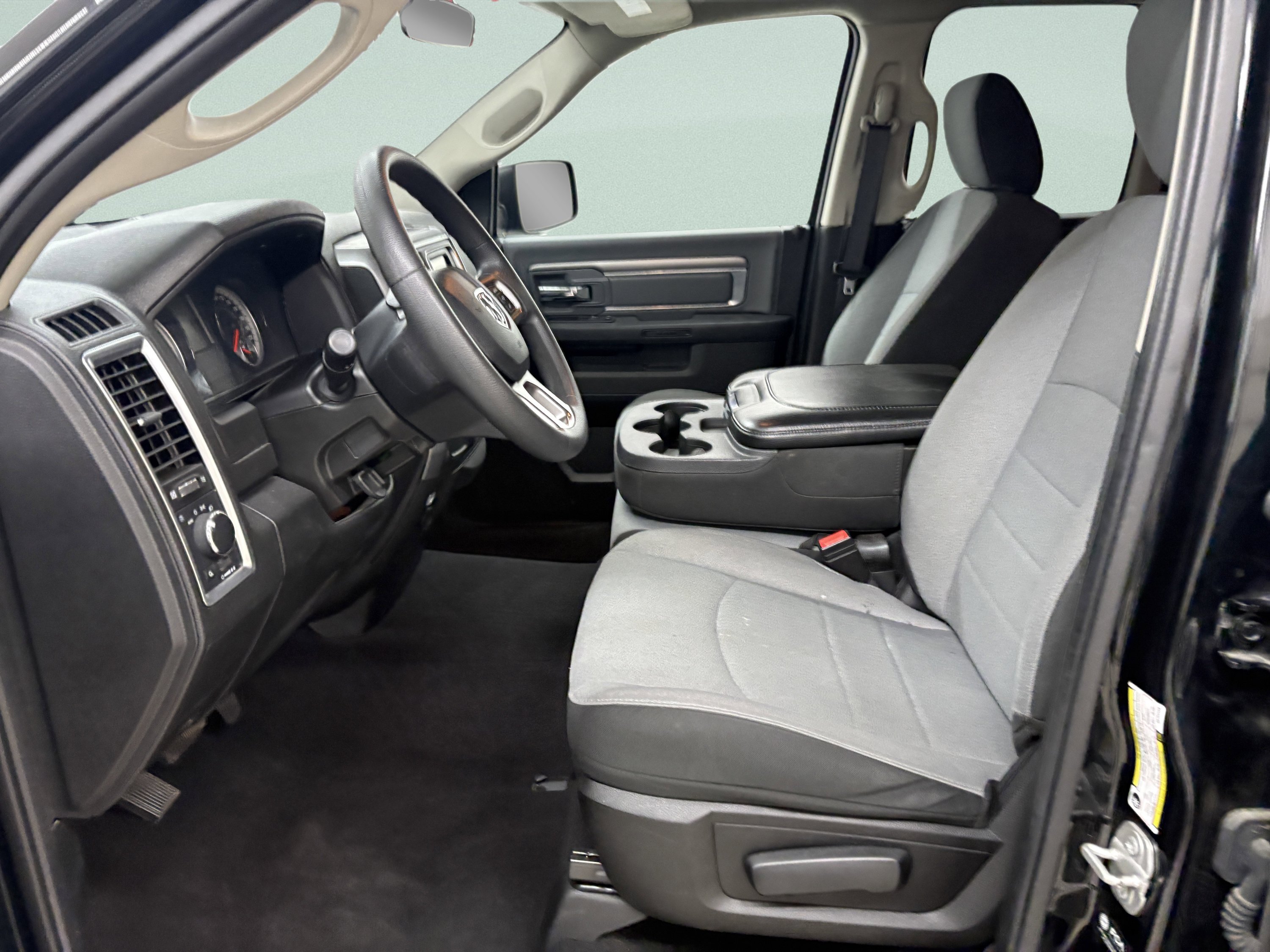 Used 2024 RAM 1500 Classic SLT RWD image 11