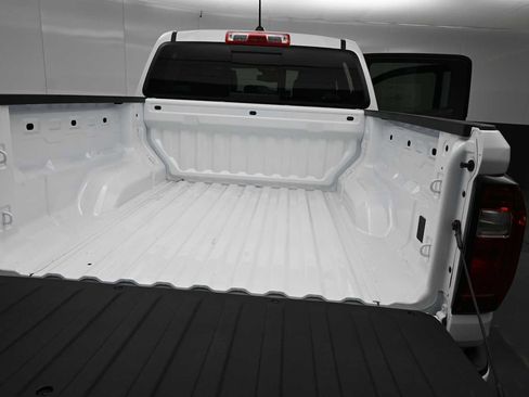 New 2026 GMC Canyon Elevation AWD/4WD image 15