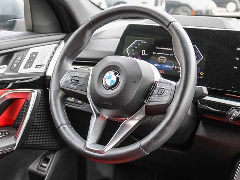 Used 2025 BMW X2 xDrive28i image 15