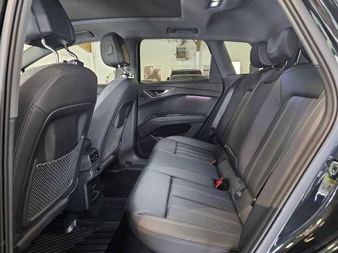Used 2023 Audi Q4 e-tron Premium Plus w/ Premium Plus RWD image 18