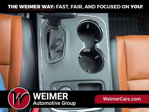 Used 2019 Dodge Durango R/T w/ Technology Group AWD/4WD image 32