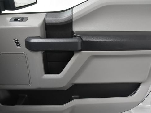 Used 2018 Ford F150 XL w/ Equipment Group 101A Mid RWD image 14
