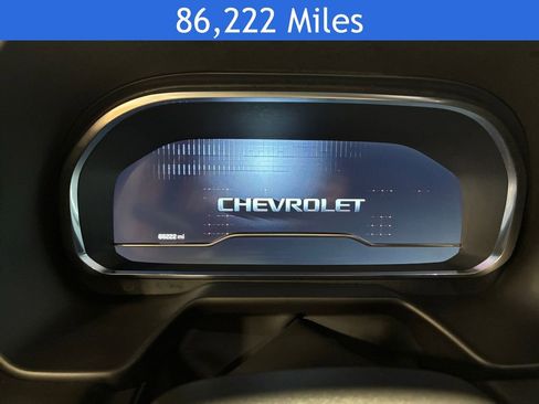 Used 2024 Chevrolet Tahoe RST w/ Luxury Package AWD/4WD image 2