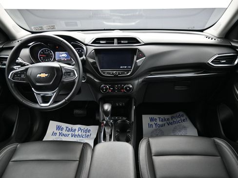 Used 2021 Chevrolet TrailBlazer LT w/ Premium Seating Package AWD/4WD image 22
