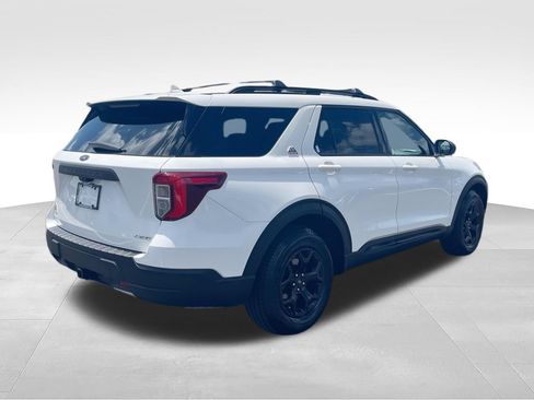Used 2022 Ford Explorer Timberline AWD/4WD image 8