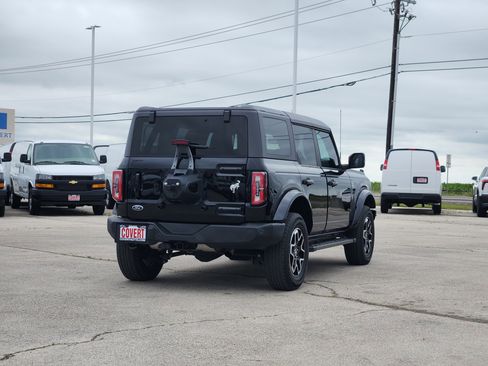 Used 2023 Ford Bronco Outer Banks AWD/4WD image 7